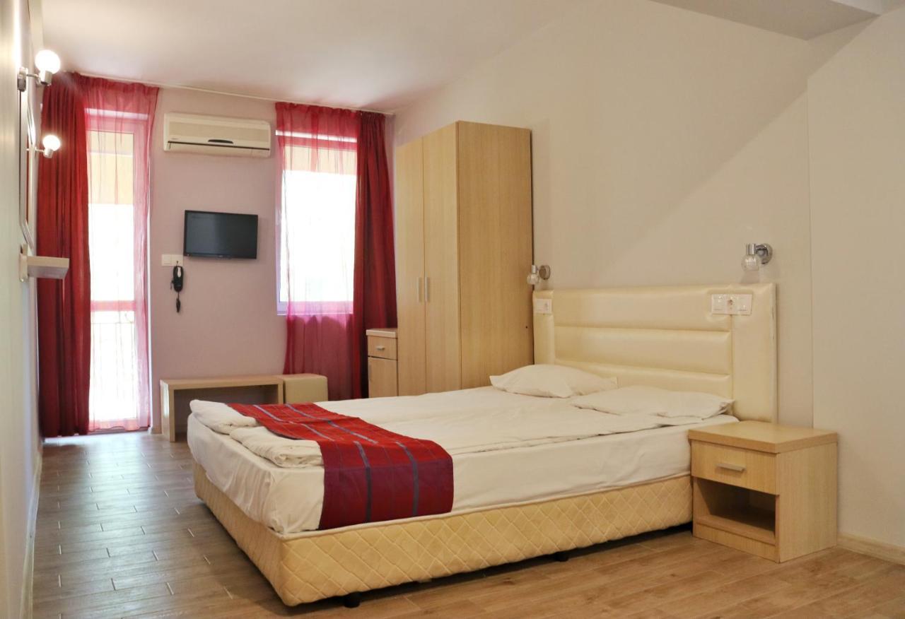 Rilena Hotel Kiten  Eksteriør billede