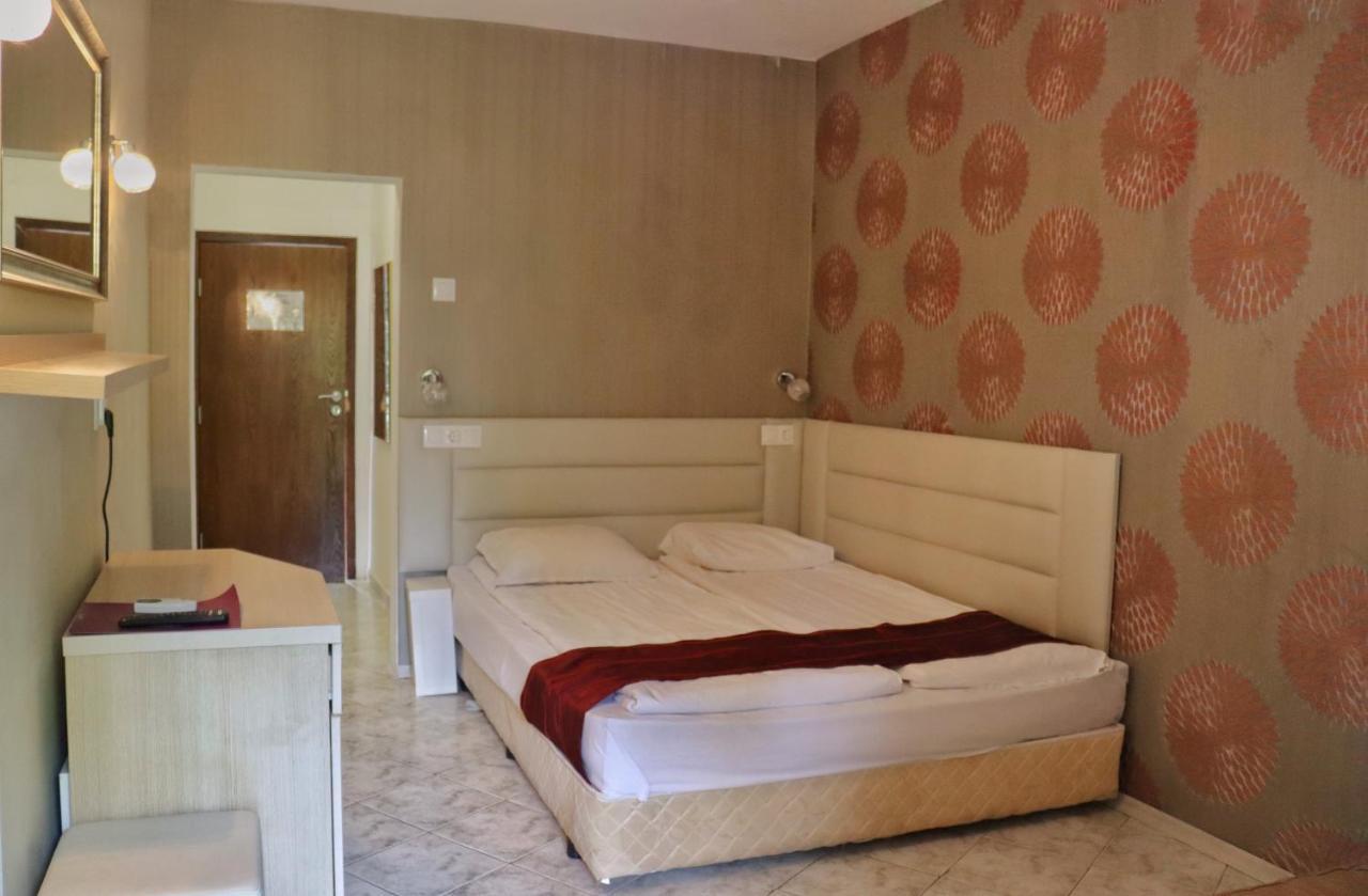 Rilena Hotel Kiten  Eksteriør billede